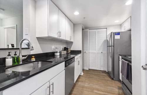 Delray Beach Apartment | Kasa | Modern 2 BD + Pet Friendly | Delray Beach