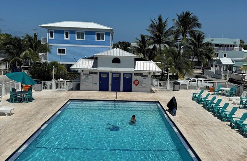 Key Largo Village House | Key Largo, Charming 2-bedroom RV in Calusa Campground