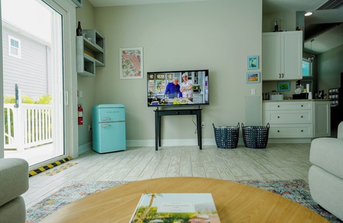 Dunedin Apartment | Key West Style Apartment - with pool/hot-tub