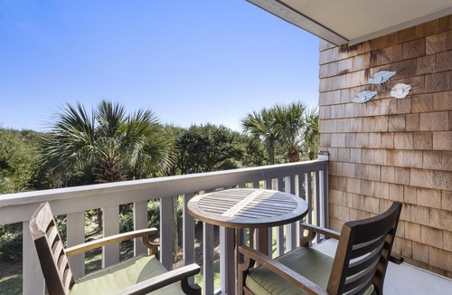 West Beach Village Villa | Kiawah Exclusives | 2375 Shipwatch Oceanside