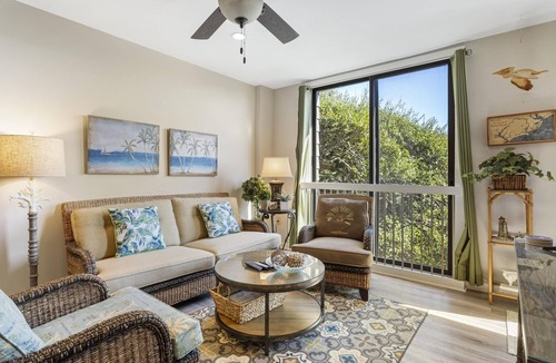 West Beach Village Villa | Kiawah Exclusives | 2375 Shipwatch Oceanside