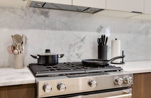 Southwest Center City House | [Kids Favourite] Philly World Cup Hub | 3BR + Private Patio & BBQ