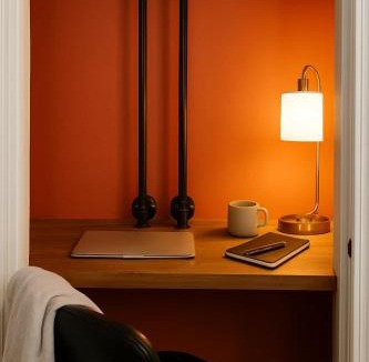 Gayborhood House | King Bed Sleeps 3 2 Beds Walkable Cozy