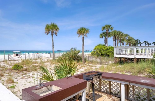 Panama City Beach Hotel | King & Bunk | Palm & Tide | Family Beach Trip | Old Florida Style