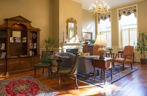 Charleston Historic District Hotel | Kings Courtyard Inn