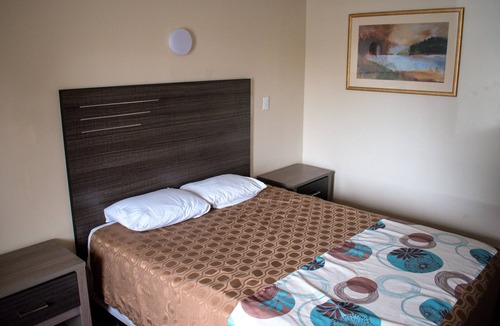 Lenoir City Hotel | Kings Inn