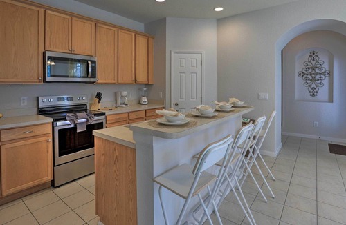 Trafalgar Village Villa | Kissimmee Villa w/ Private Pool ~ 13 Mi to Disney