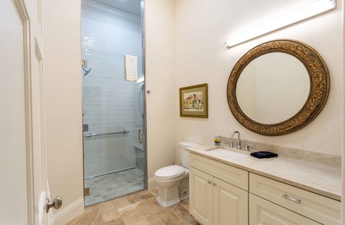 Rural Estates House | Knickerbocker Suite 07 Furnished 1BR 1BA with Pool