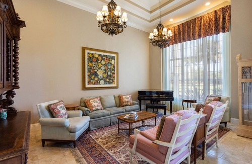 Rural Estates House | Knickerbocker Suite 07 Furnished 1BR 1BA with Pool