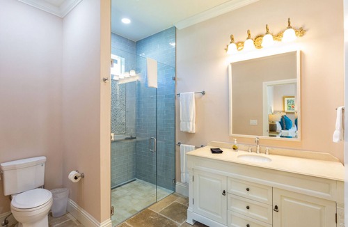 Rural Estates House | Knickerbocker Suite 12, 1BR/1BA in Estates