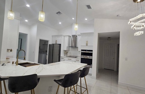 Lehigh Acres House | la casa dorada 4 habitaciones 2 baños game room