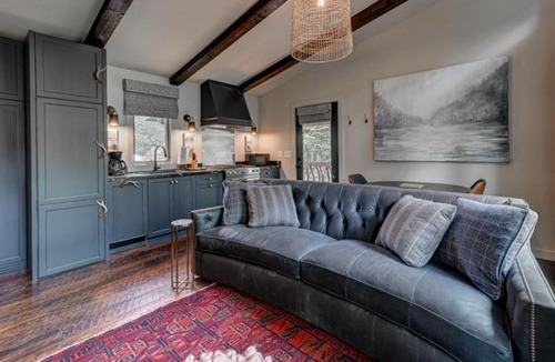 Cashes Valley House | La Pequena Pecos