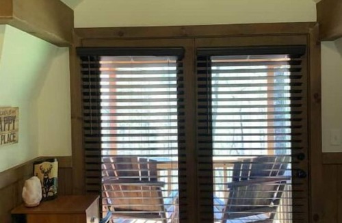 McCaysville Cabin | La Petite Maison - French Inspired Chalet