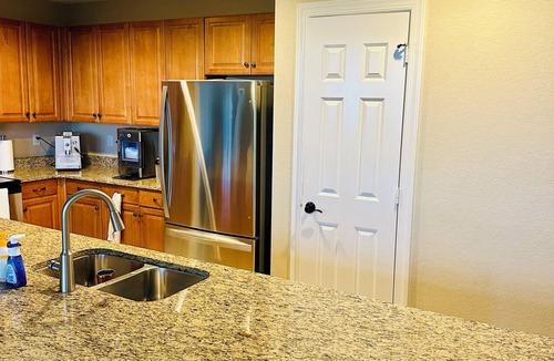 Ave Maria Condo | La Piazza 3br/3 ba top floor condo overlooking magnificent Oratory & Town Center