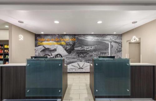Lookout Valley Neighborhood Association Hotel | La Quinta by Wyndham Chattanooga - Lookout Mtn