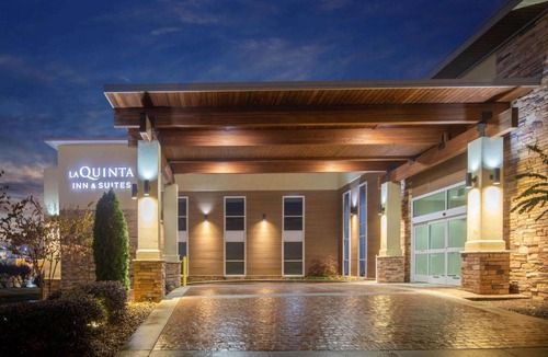 East Ridge Hotel | La Quinta by Wyndham Chattanooga - East Ridge