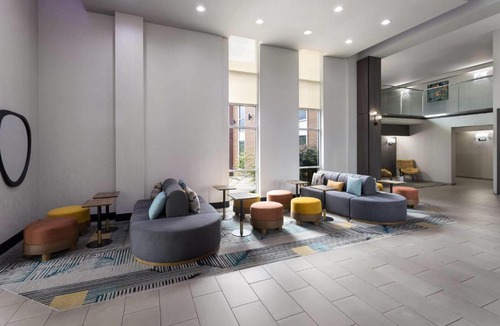 East Ridge Hotel | La Quinta by Wyndham Chattanooga - East Ridge