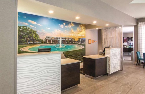 Orlando Hotel | La Quinta by Wyndham Orlando UCF