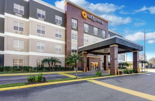 Pinecrest West Park Hotel | La Quinta by Wyndham Tampa Central