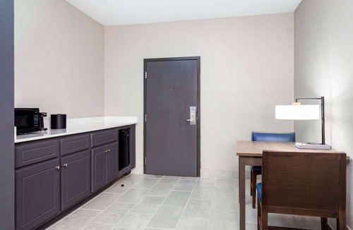 Augusta Hotel | La Quinta Inn & Suites by Wyndham Augusta/Fort Eisenhower