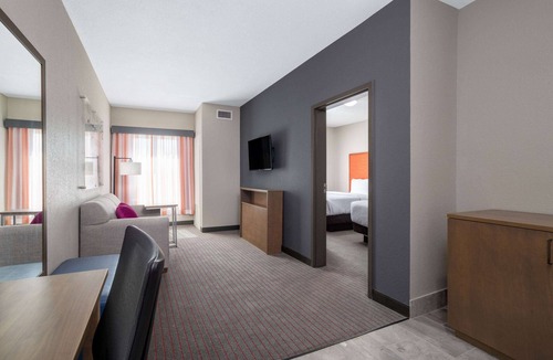 Augusta Hotel | La Quinta Inn & Suites by Wyndham Augusta/Fort Eisenhower
