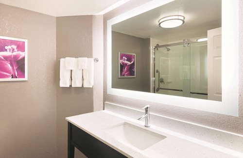 Conyers Hotel | La Quinta Inn & Suites by Wyndham Atlanta Conyers