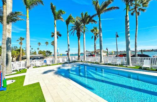 Pass-a-Grille Historic District Apartment | La Tortuga Historic Pass A Grille St Pete Beach 15