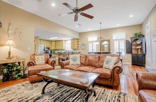 White's Gulfview House | La Vida del Sol