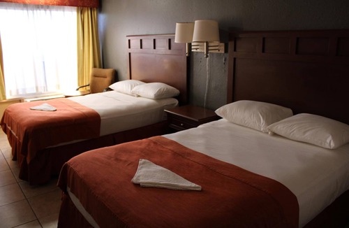 Gulf Highlands Hotel | La Vista Inn