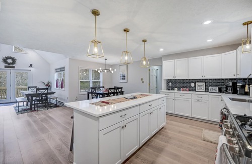 Briar Crest Woods House | Lake Access! Brier Crest Retreat, Huge 3 Floor, Home Theater