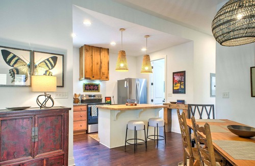 Flat Rock Cottage | Lake Cove Cottage at Highland Lake | 2BR Retreat | Walkable Lake Community
