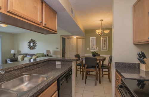 Brandon Condo | Lake Front - Ground Level - 2 bedroom 2 bath