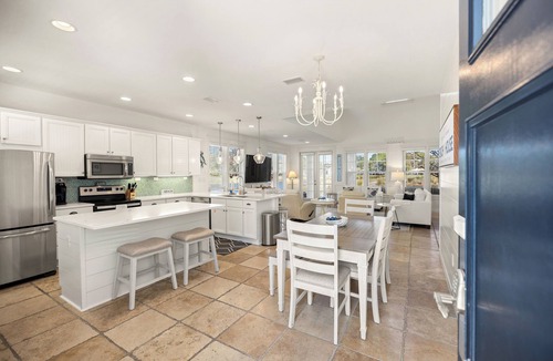 Laurel Grove House | LAKE/GOLF COURSE, screened porch~ Golf Cart~ FREE Activities~ Pool, HotTub