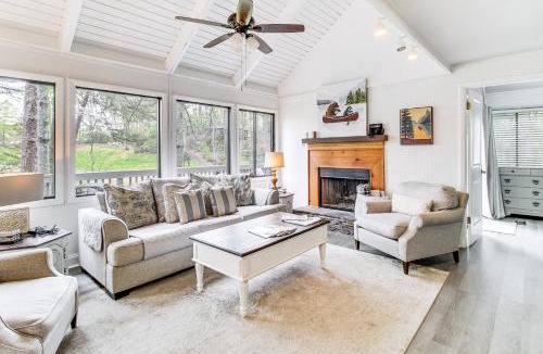 Big Canoe House | Lake & Golf Course Views: Big Canoe Home w/Deck!