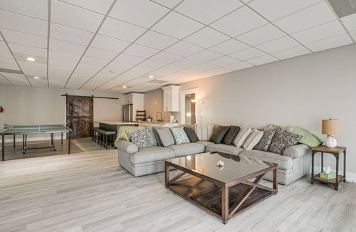 Fair Play House | Lake Hartwell Getaway w/Private Dock + Fire Pit!
