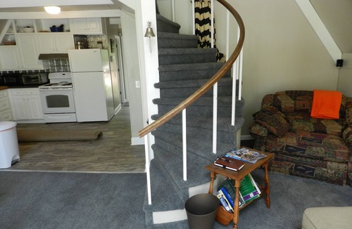 Seneca House | Lake Hartwell waterfront; 10 min. to Clemson;3-5 min Keowee access; +Internet
