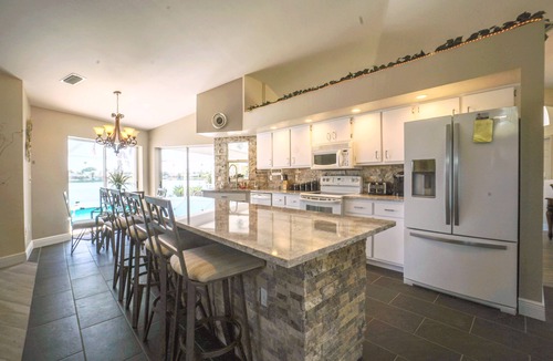 Fort Myers House | Lake Home With Heated Pool In Perfect Location