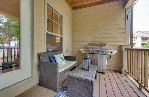 Eatonton House | Lake Oconee Abode w/Patio, Grill & Fire Pit Table