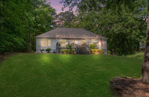 Eatonton Apartment | Lake Oconee Dock Kayaks Game Room Pet Friendly