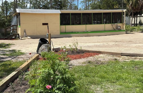 Steinhatchee House | Lake Retreat of Steinhatchee- The place for scallop season, fun and memories!