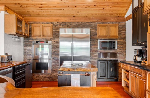 Silver Point Ski Chalet | Lake View Chalet! Game Room! Hot Tub!