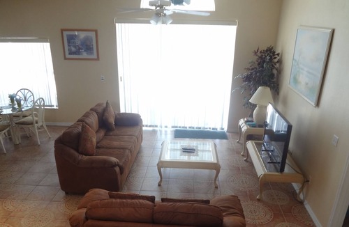 Lindfields House | Lake View Villa Orlando Kissimmee DISNEY Vacation Pool Home