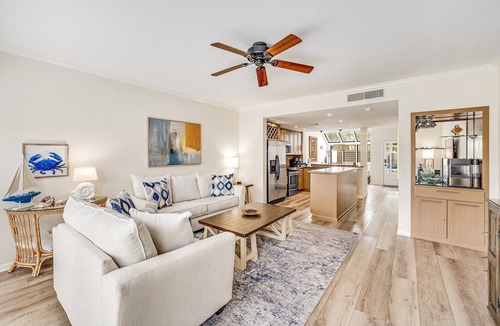 Sandestin House | Lakefront ~ 6-Seat Golf Cart ~ Community Pool