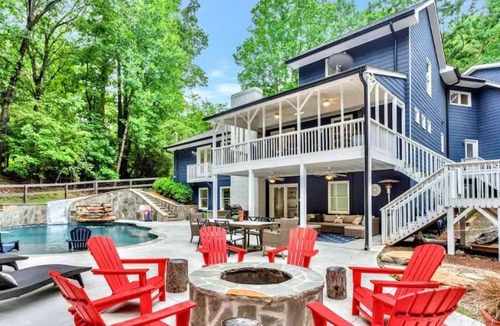 Flowery Branch House | Lakefront, Backyard Oasis, Camp Marshmallows, Indoor Gym, Saltwater Pool