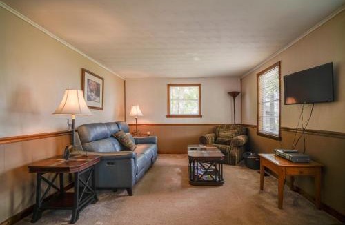 Dandridge House | Lakefront Cabin in Dandridge w/Fire Pit & Grill!