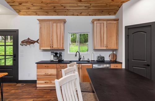 Blairsville Cabin | Lakefront Cabin - Private Dock, Firepit, Pontoon Boat Rental Available
