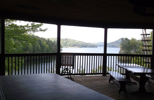Glenville Cabin | Lakefront Cottage . AWESOME View. NEW walkway/dock landing . Specials