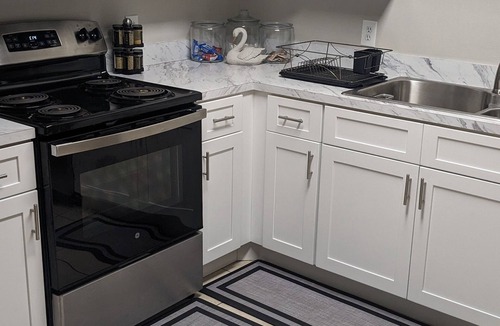 Lakeland Apartment | LAKEFRONT COZY HOME/WASHER/DRYER-NEAR PARKS/SHOP/MUSEUM/COLLEGE/FISHING/LAKES!