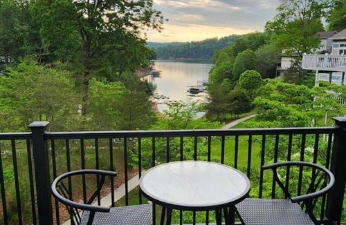 La Follette House | Lakefront Home in Private Cove of Deerfield Resort with Boat Slip. Pet-Friendly!