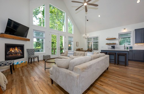 Robbinsville House | Lakefront Home with Dock, Hot Tub & Views